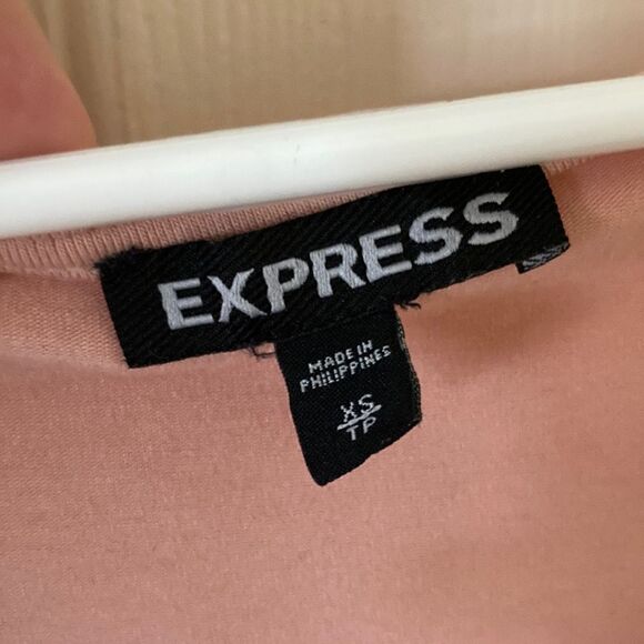 EXPRESS Flutter Sleeve Bodycon Skimming Blouse Pink Ruffled Sleeves Top Size XS - Picture 3 of 8